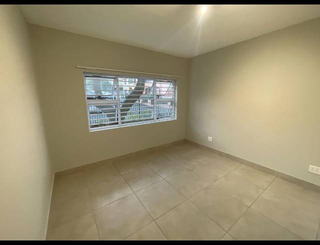 2 bed property to rent in GARDENS